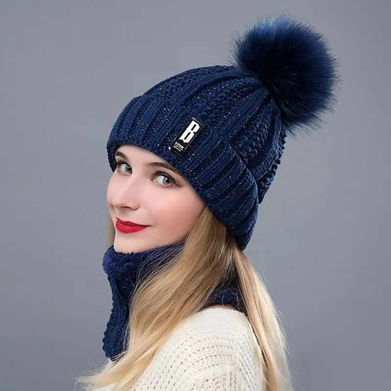 2Pcs Winter Women's Warm Pom Poms Hat