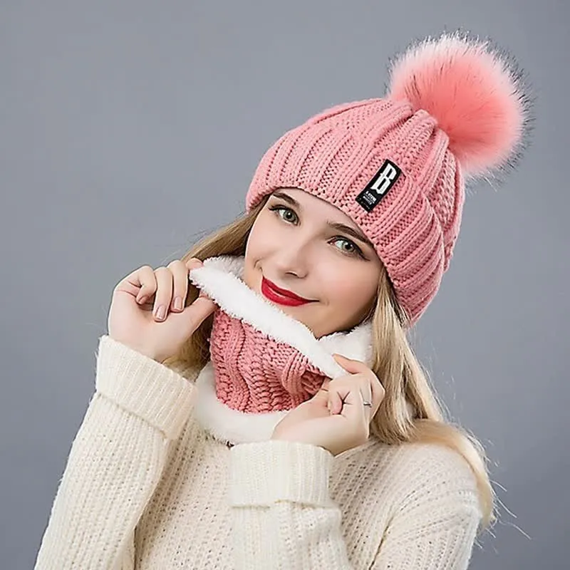 2Pcs Winter Women's Warm Pom Poms Hat