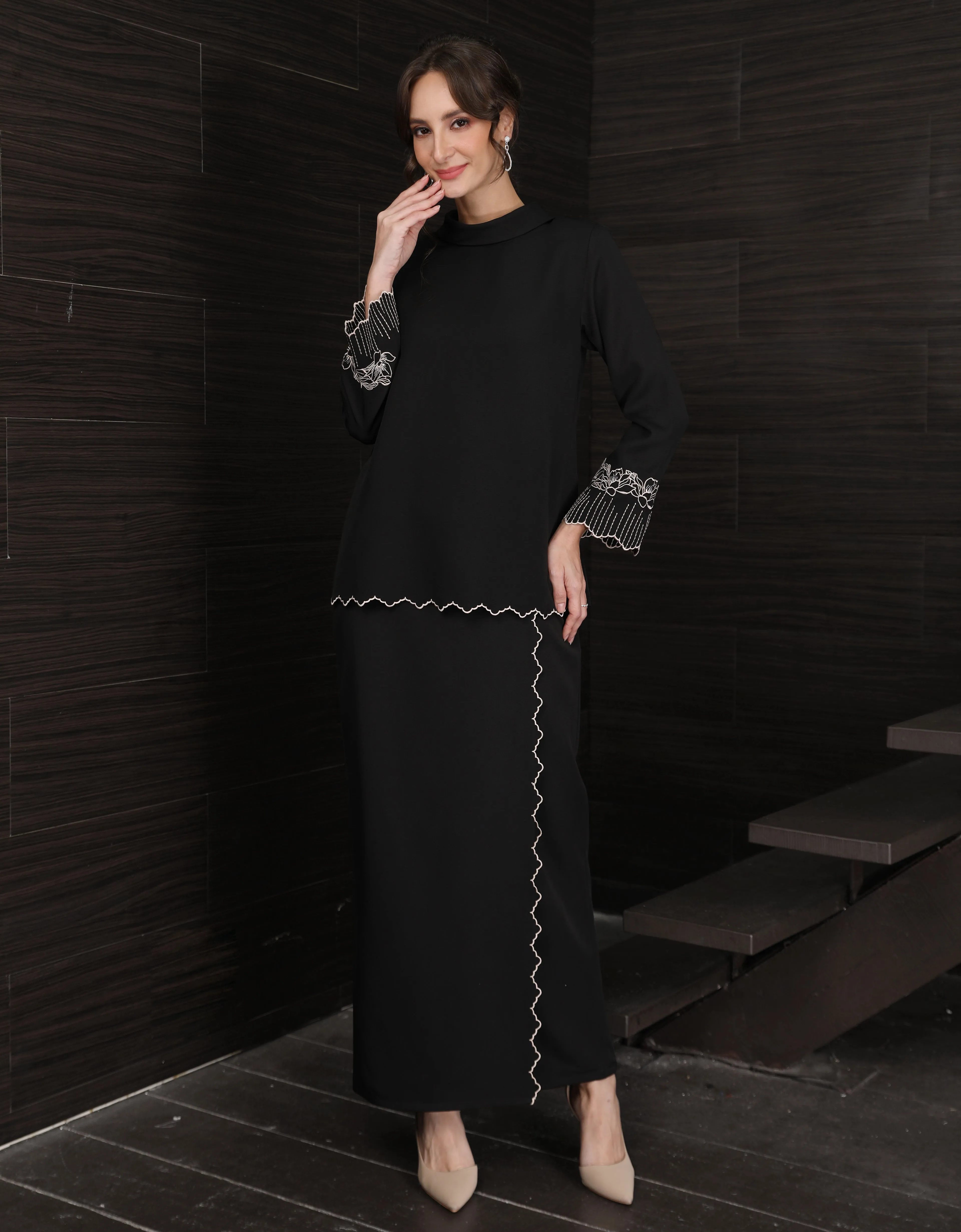 BAJU KURUNG KEDAH DOVIE (BLACK)