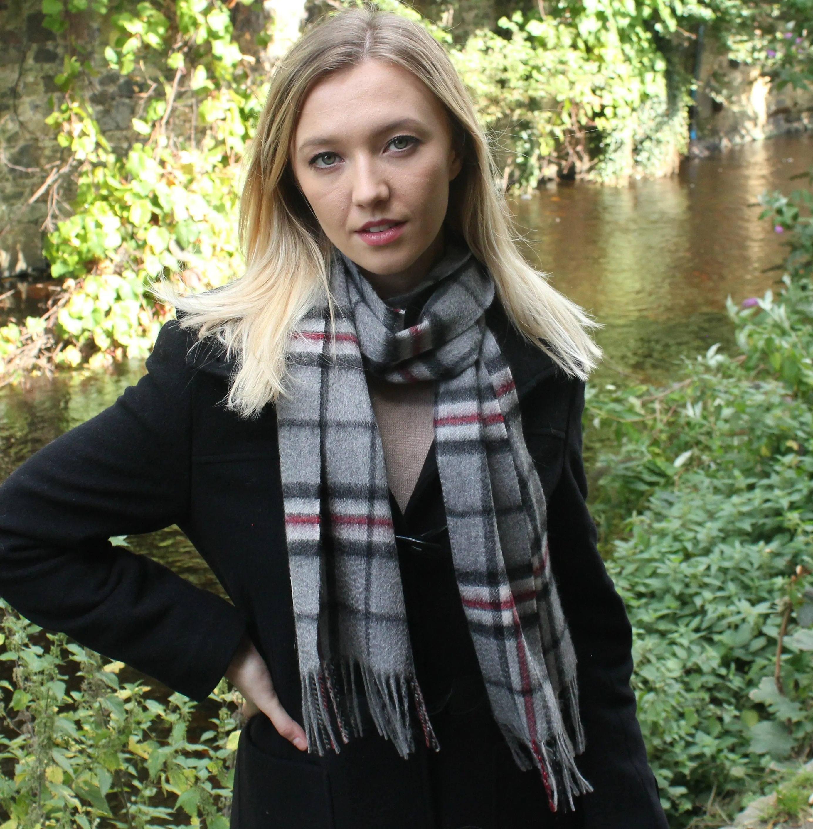 Glenmore 100% Lambswool Tartan Scarf - Thomson Navy