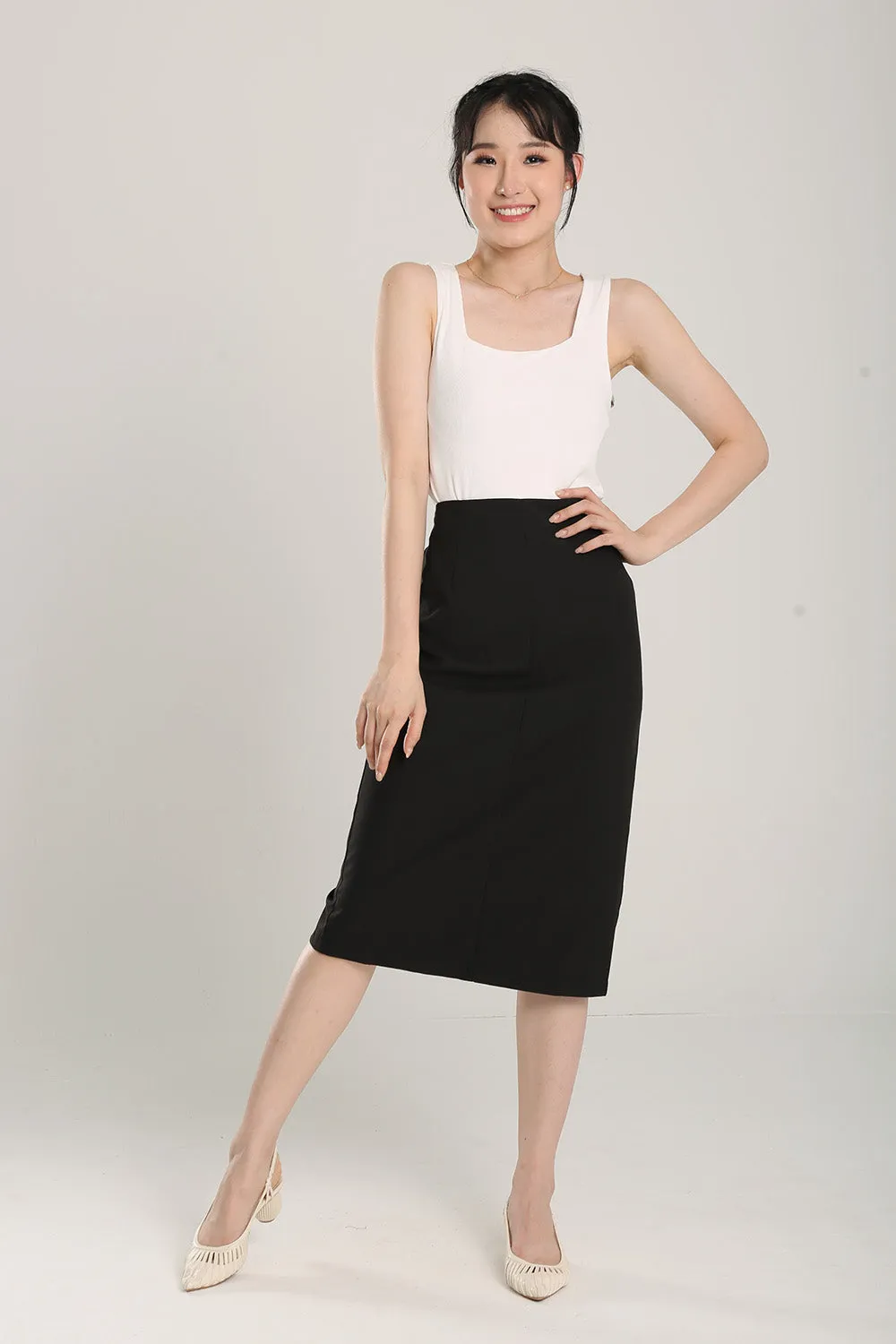 Maevyn Pencil Skirt in Black