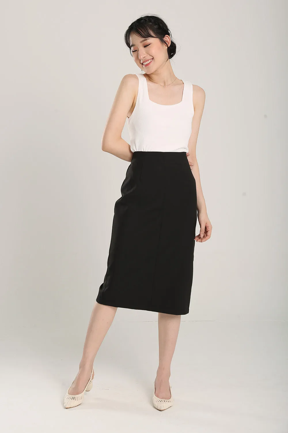 Maevyn Pencil Skirt in Black