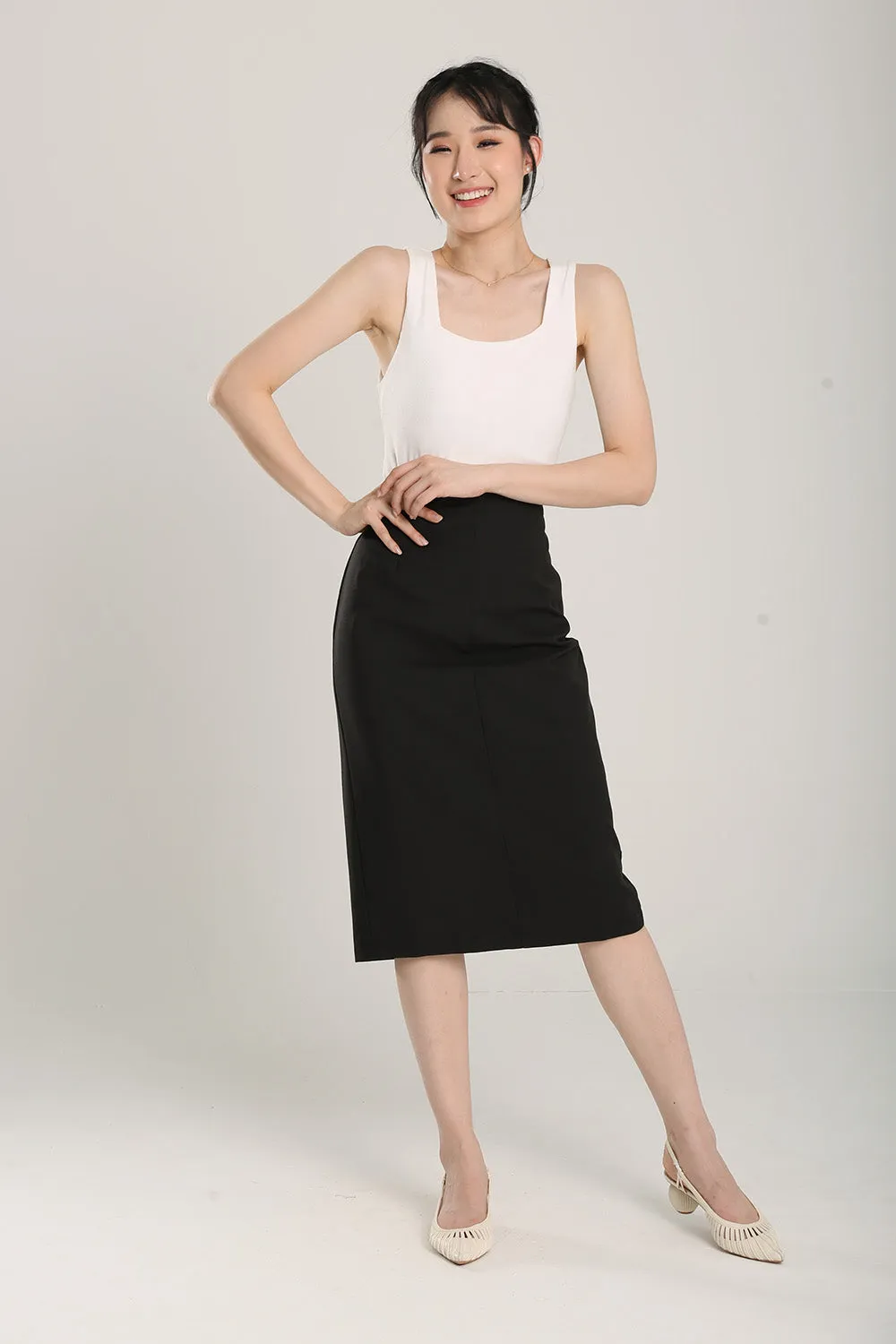 Maevyn Pencil Skirt in Black