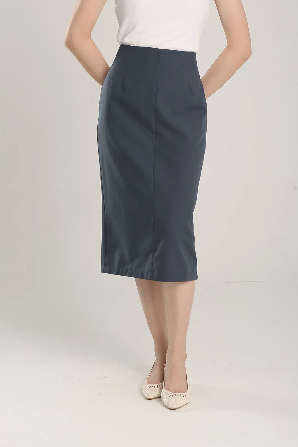 Maevyn Pencil Skirt in Gunmetal