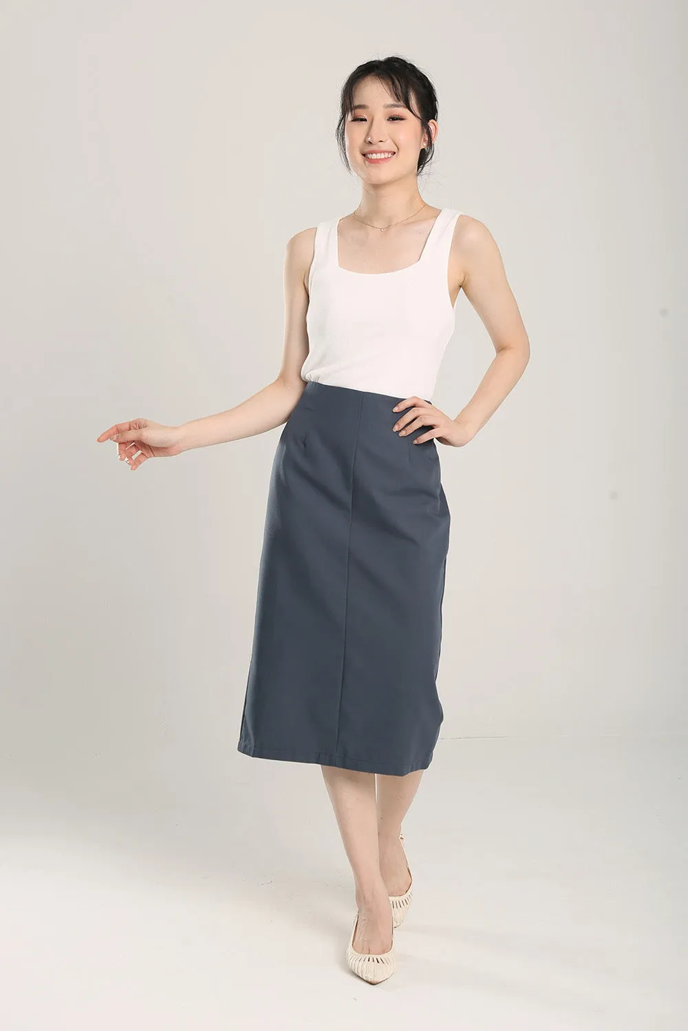 Maevyn Pencil Skirt in Gunmetal