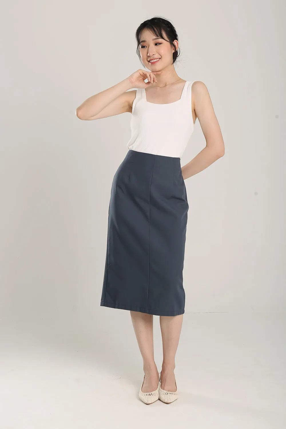 Maevyn Pencil Skirt in Gunmetal