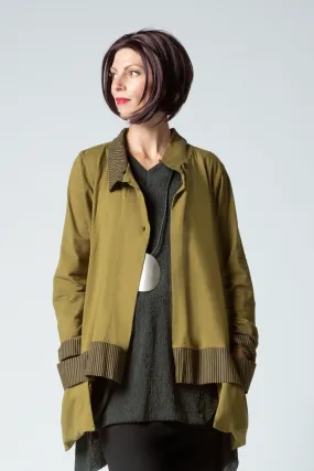 Pockets Jacket in Olive Tokyo