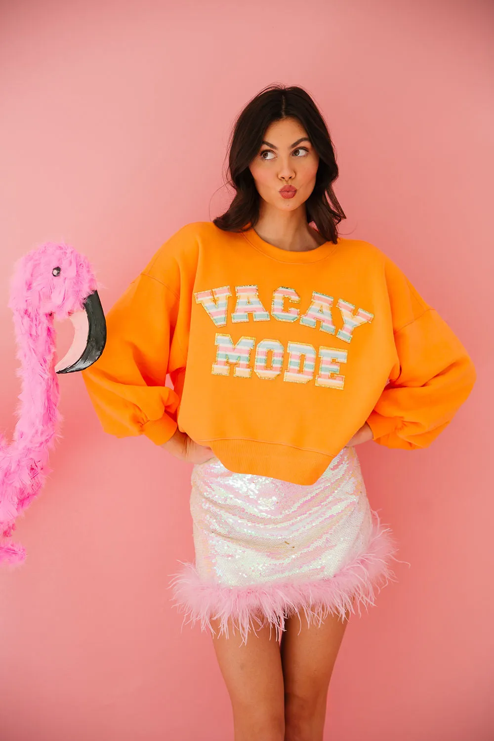 VACAY MODE ORANGE PULLOVER