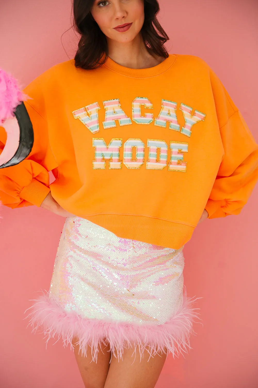 VACAY MODE ORANGE PULLOVER