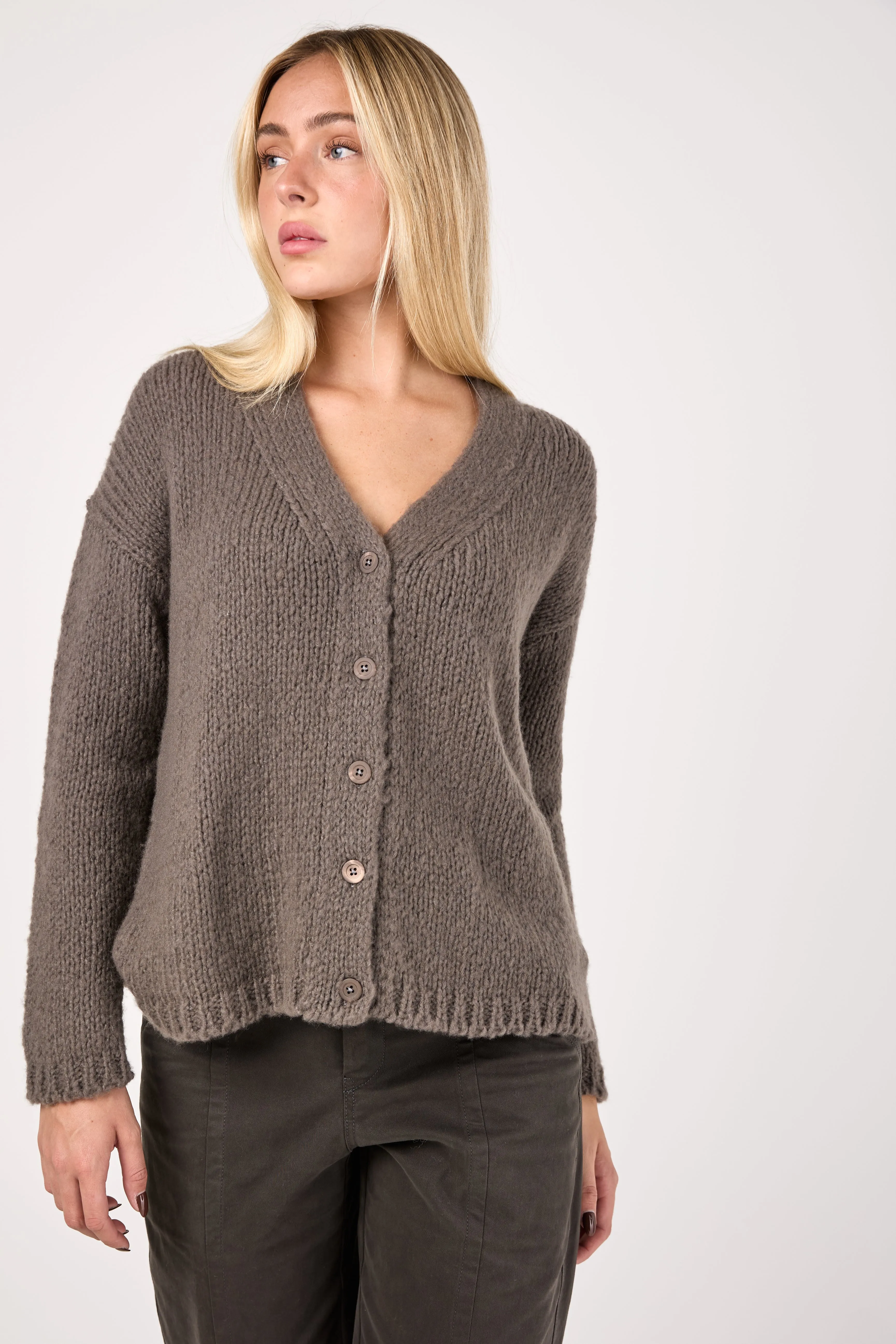 Voluminous Cashmere Cardigan in Oxe