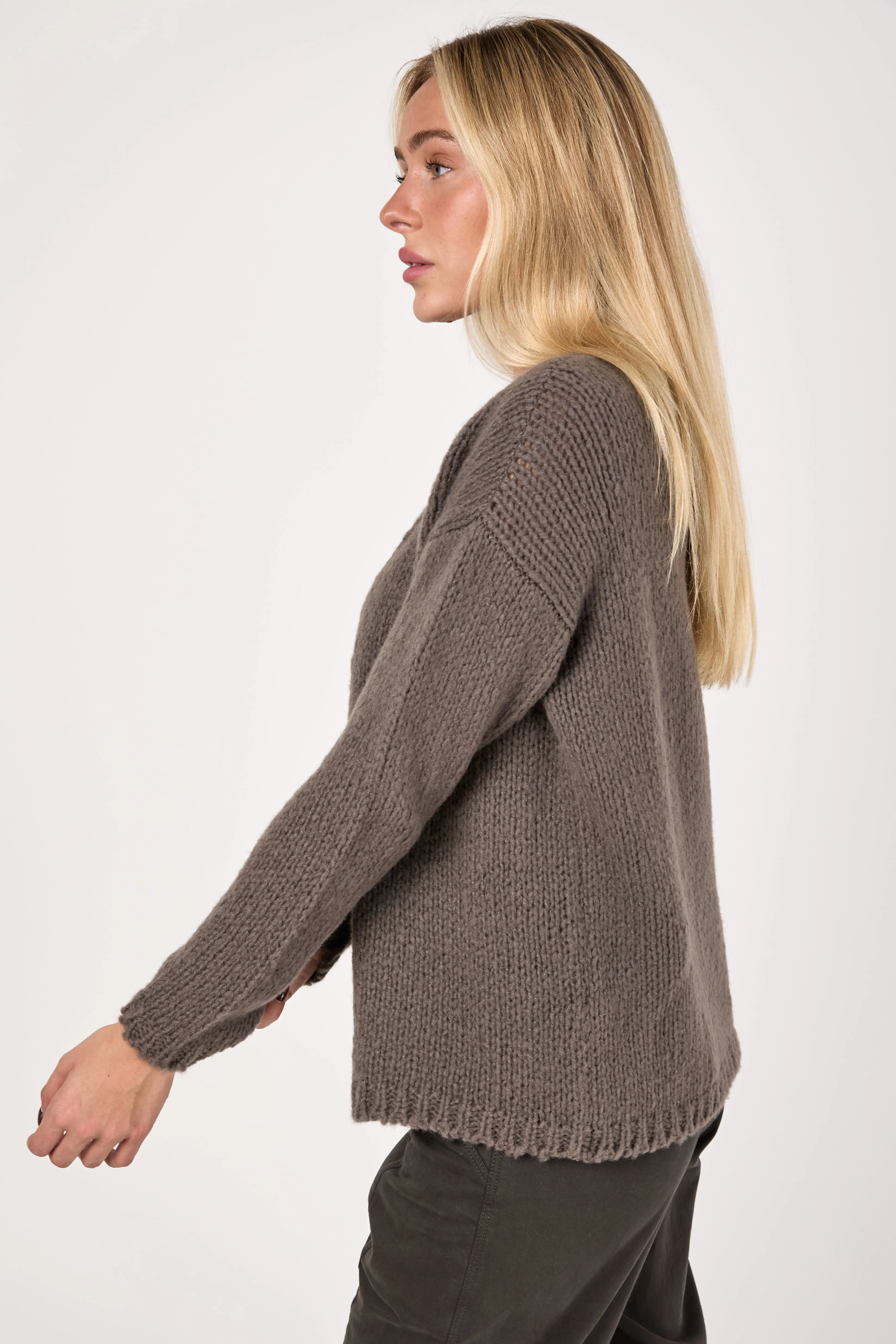 Voluminous Cashmere Cardigan in Oxe