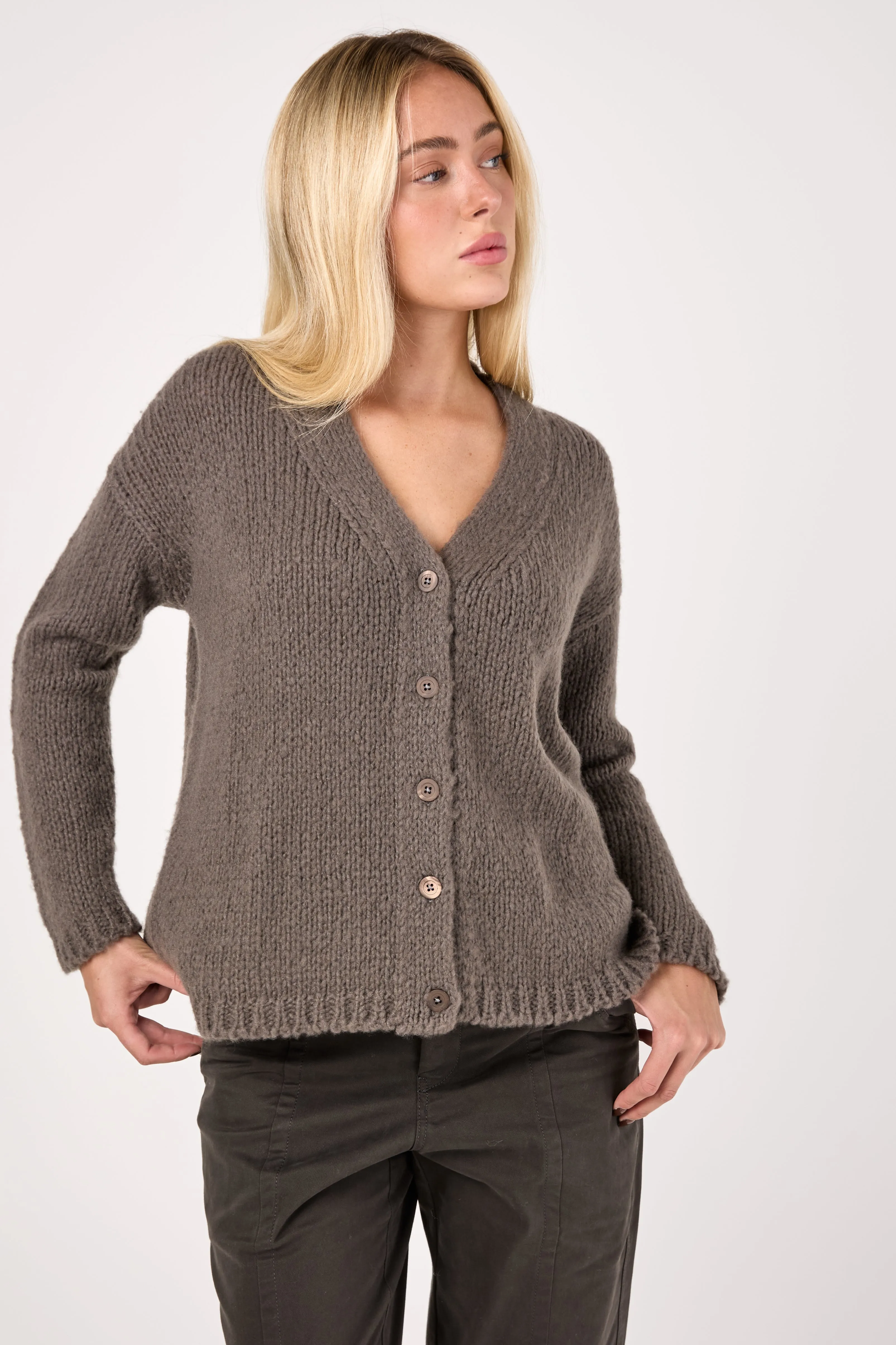 Voluminous Cashmere Cardigan in Oxe