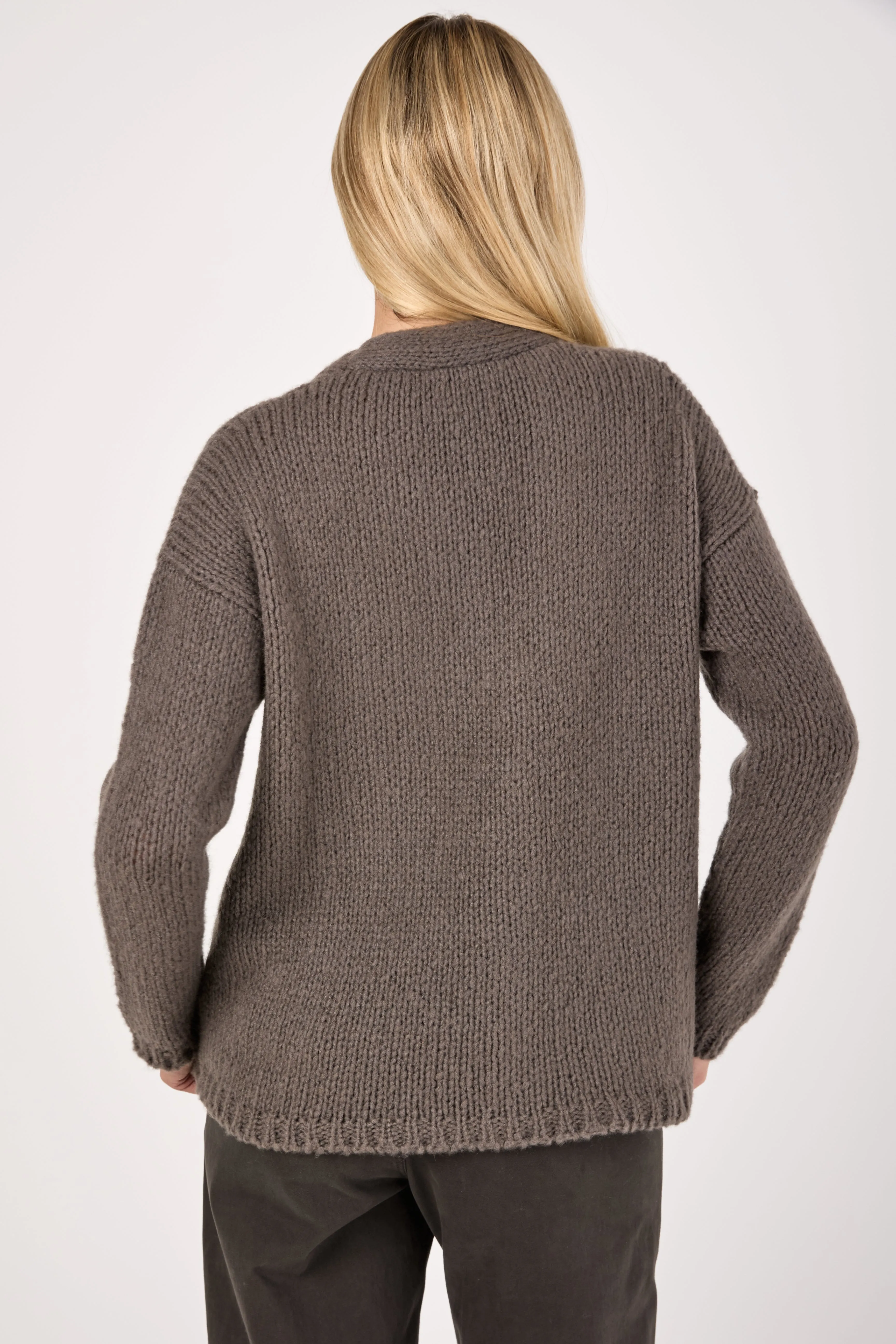 Voluminous Cashmere Cardigan in Oxe