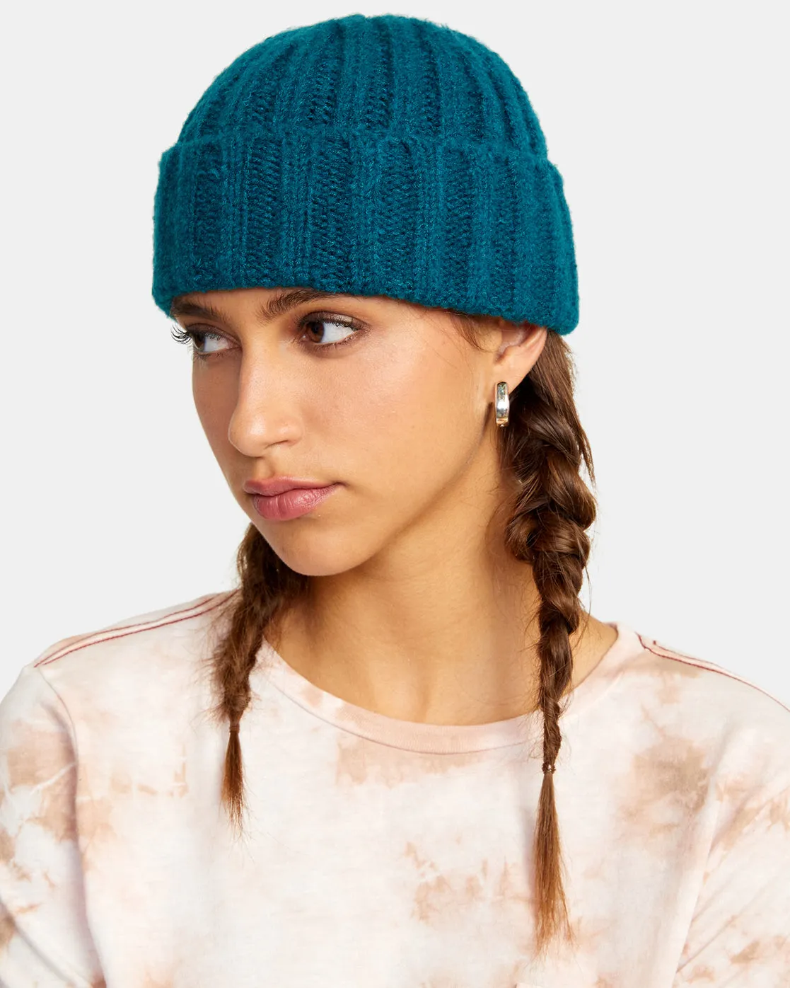 Warm Eyes Beanie - Deep Teal