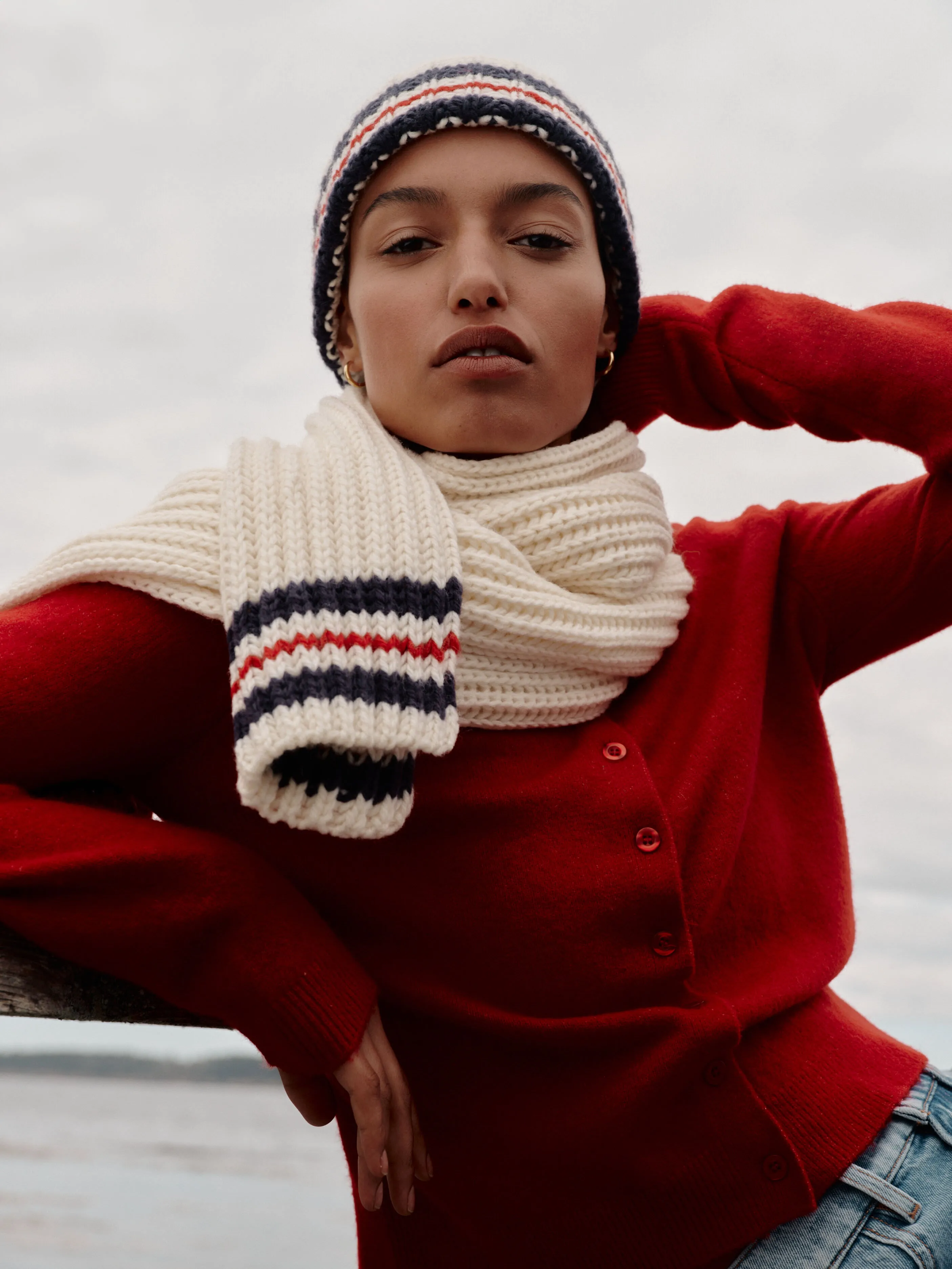 White Stripe Chunky Knit Hat and Scarf Set